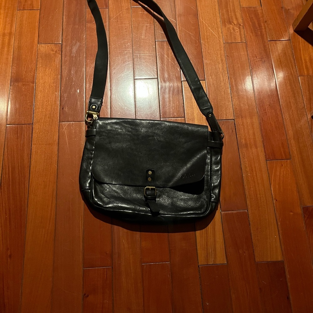 Men or Women Cole Haan Black Leather Messenger Bag